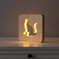 Bild in Galerie-Betrachter laden, LED Holzlampe, Katze
